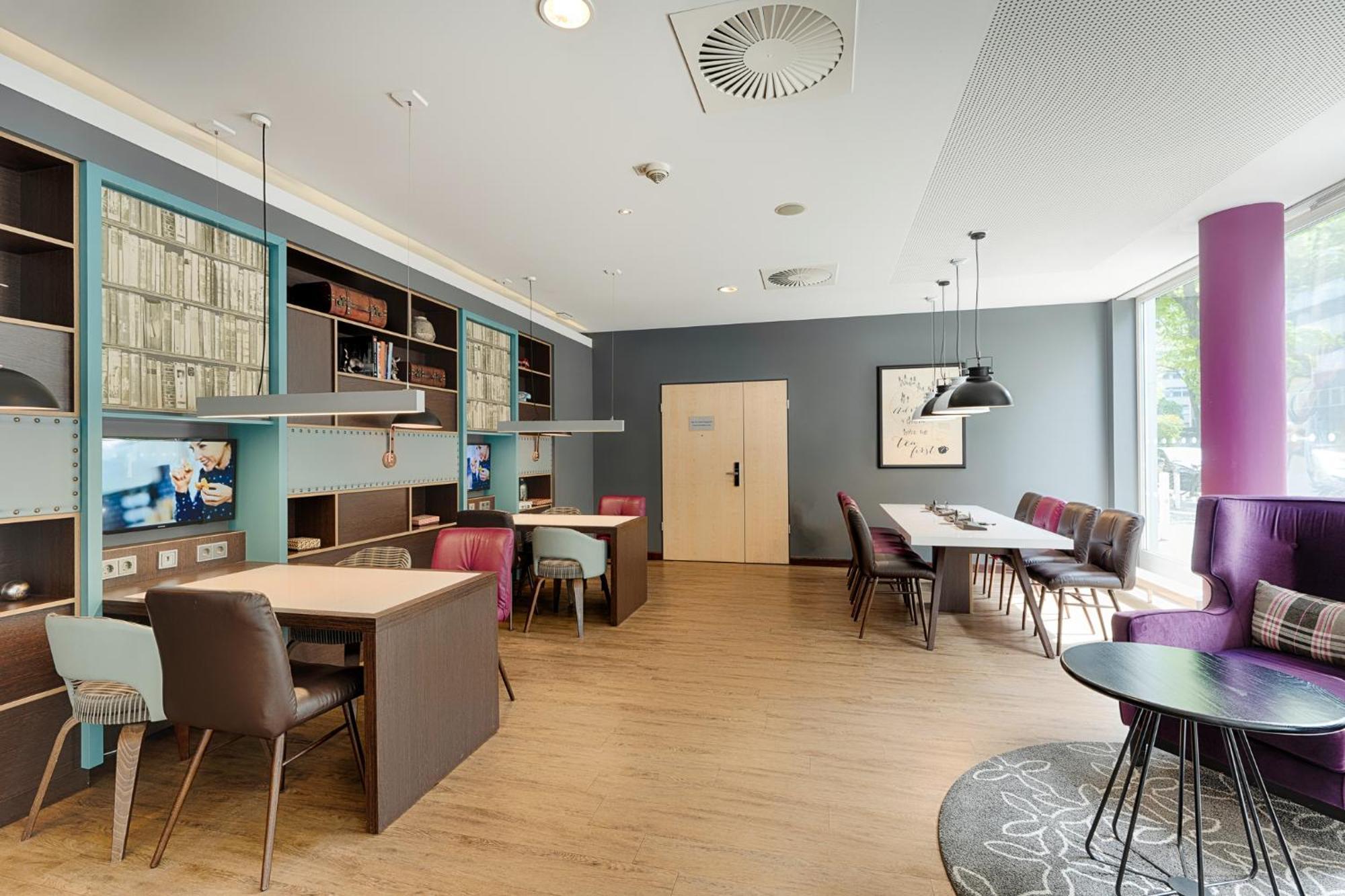 Premier Inn Berlin City Centre Esterno foto